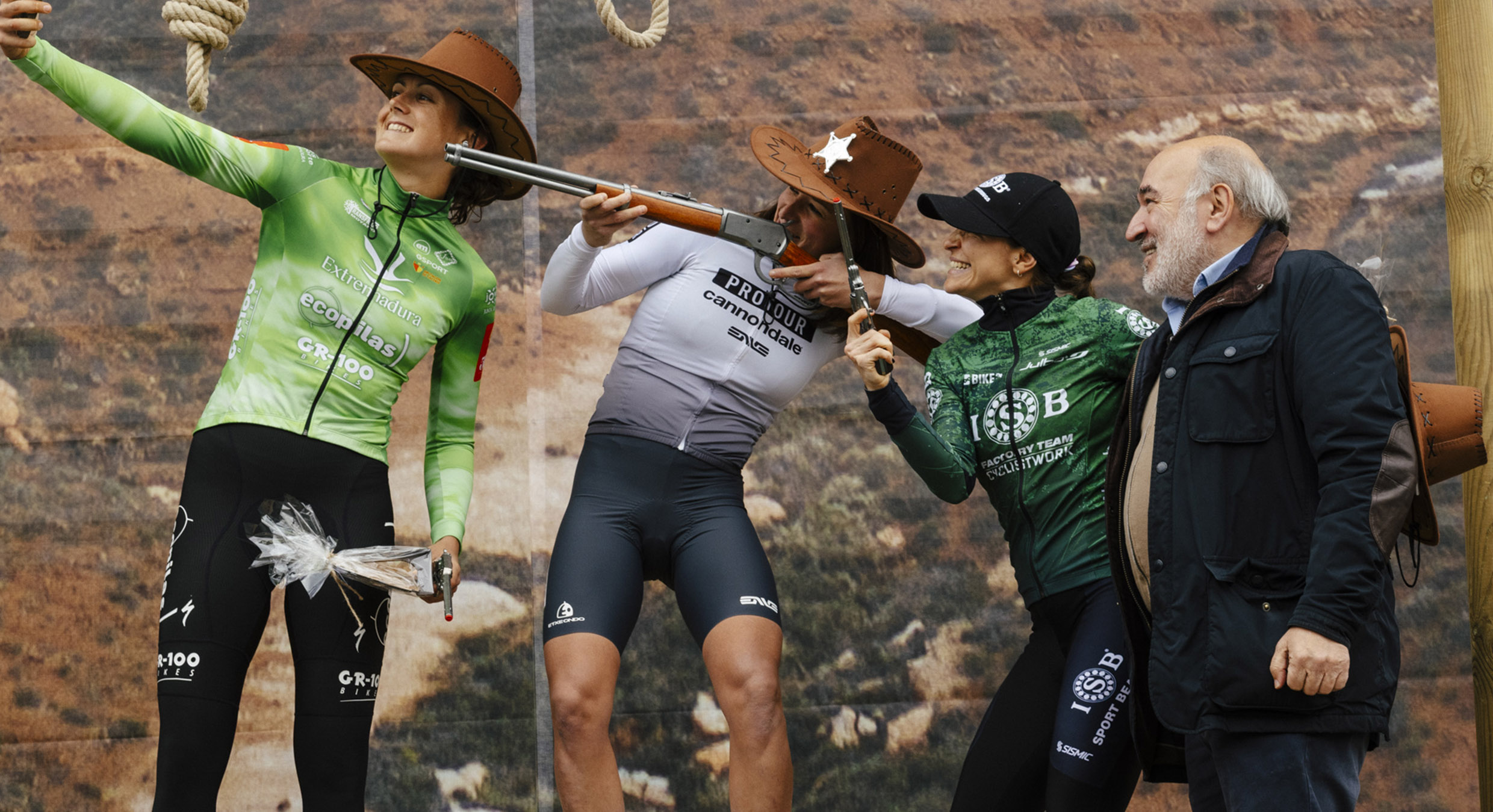 Blog - Far West Race 2025 FACTORY TEAM ISB SPORT